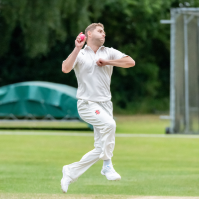 Woodford Cricket Club Over 40s 1 2